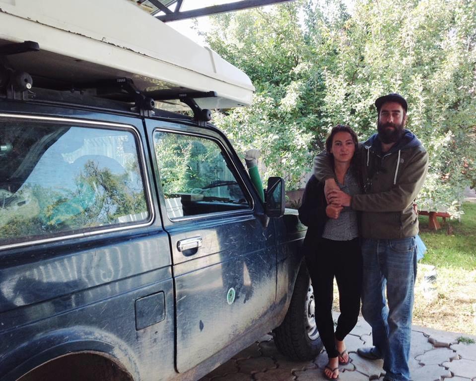 Almaty Backpackers Vandrarhem Exteriör bild